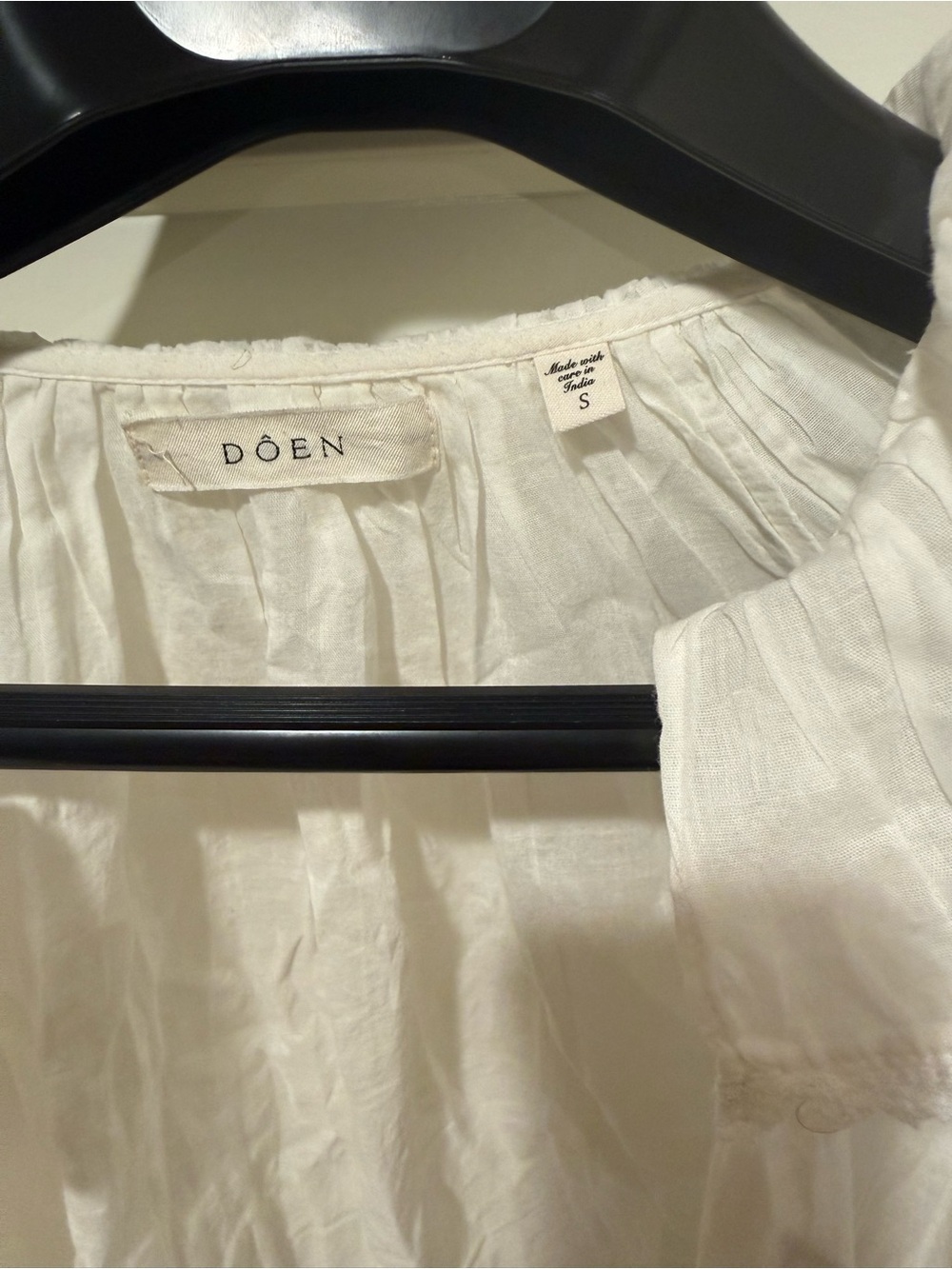 Doen SALT Ruffle-Collar Button Front Blouse - Picture 2 of 3